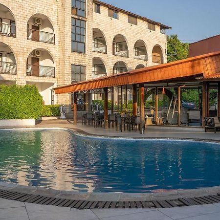 Riviera Taouyah Hotel コナクリ エクステリア 写真